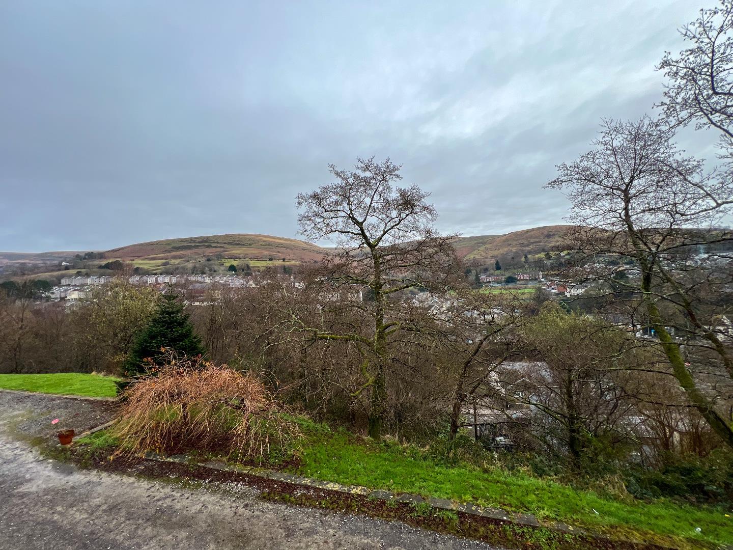 Garreg Road, Pontycymer, Bridgend County Borough, CF32 8EL